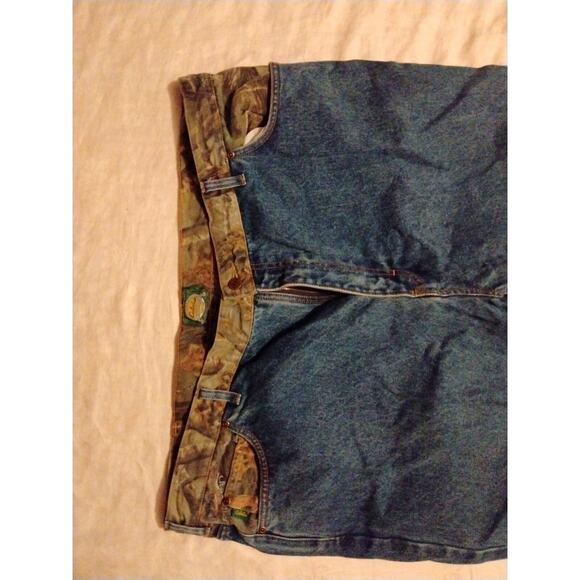 Cabela's Seclusion 46 Short Blue Jeans Camouflage Waist - Picture 2 of 8